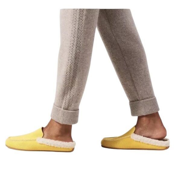 Rothys Slippers WMNS 7 Yellow The Scuff Merino Wool Sherpa Popcorn Shoes Spring - Picture 10 of 14